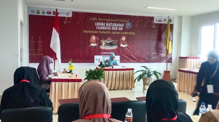 Mendengar Cerita Lomba MTQ